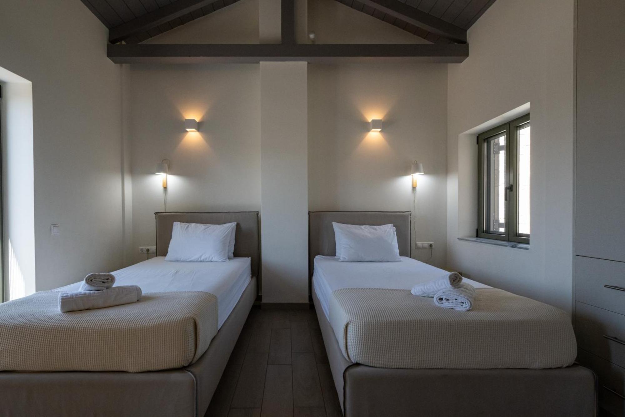 Torri Di Pietra Villa Ступа Стая снимка